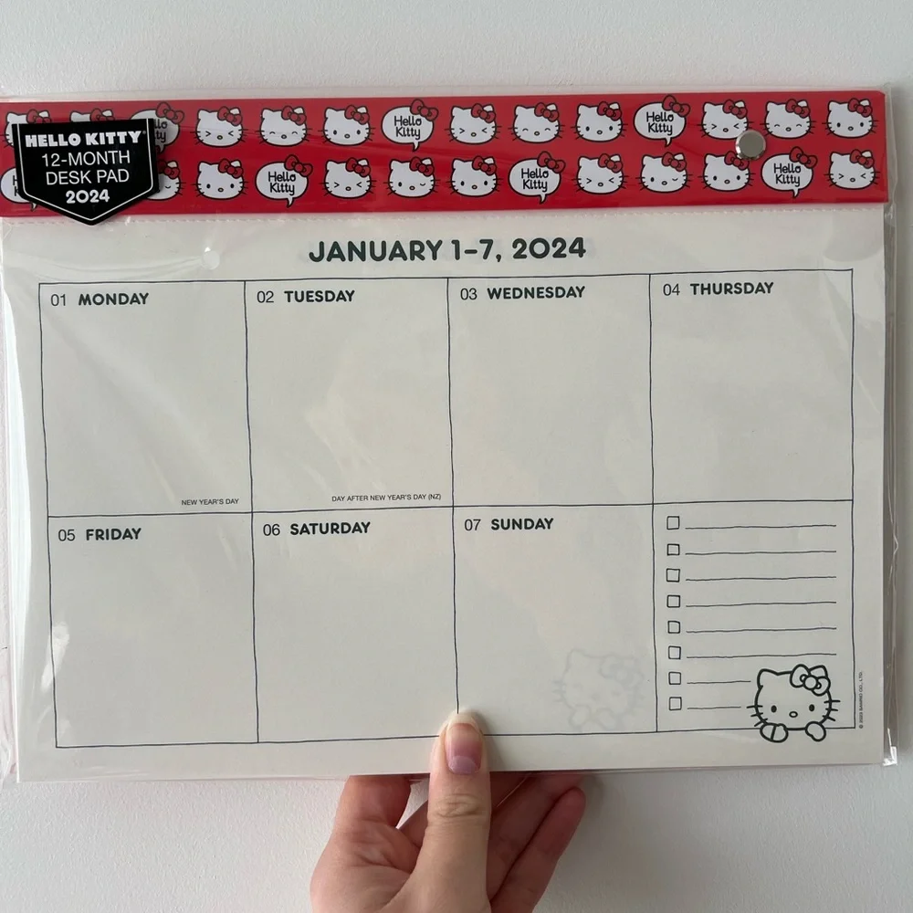 Hello Kitty 12 months desk pad for 2024